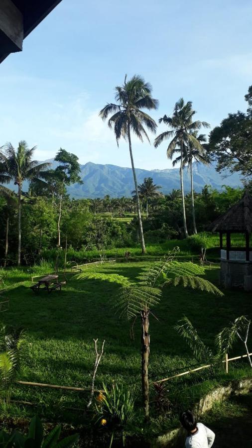 Hakiki Inn Bungalows Tetebatu Exterior foto