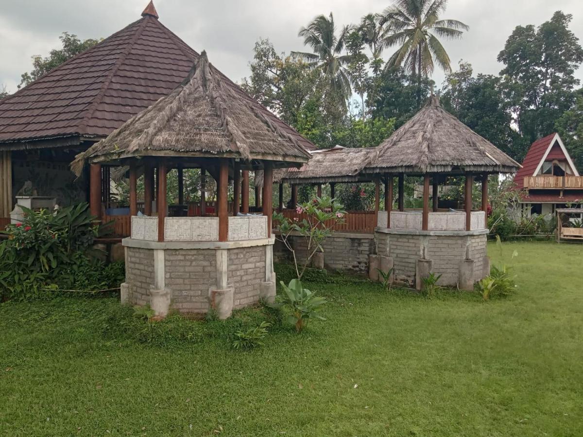 Hakiki Inn Bungalows Tetebatu Exterior foto