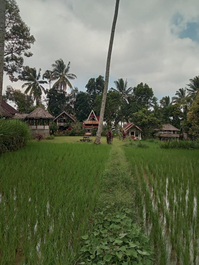Hakiki Inn Bungalows Tetebatu Exterior foto
