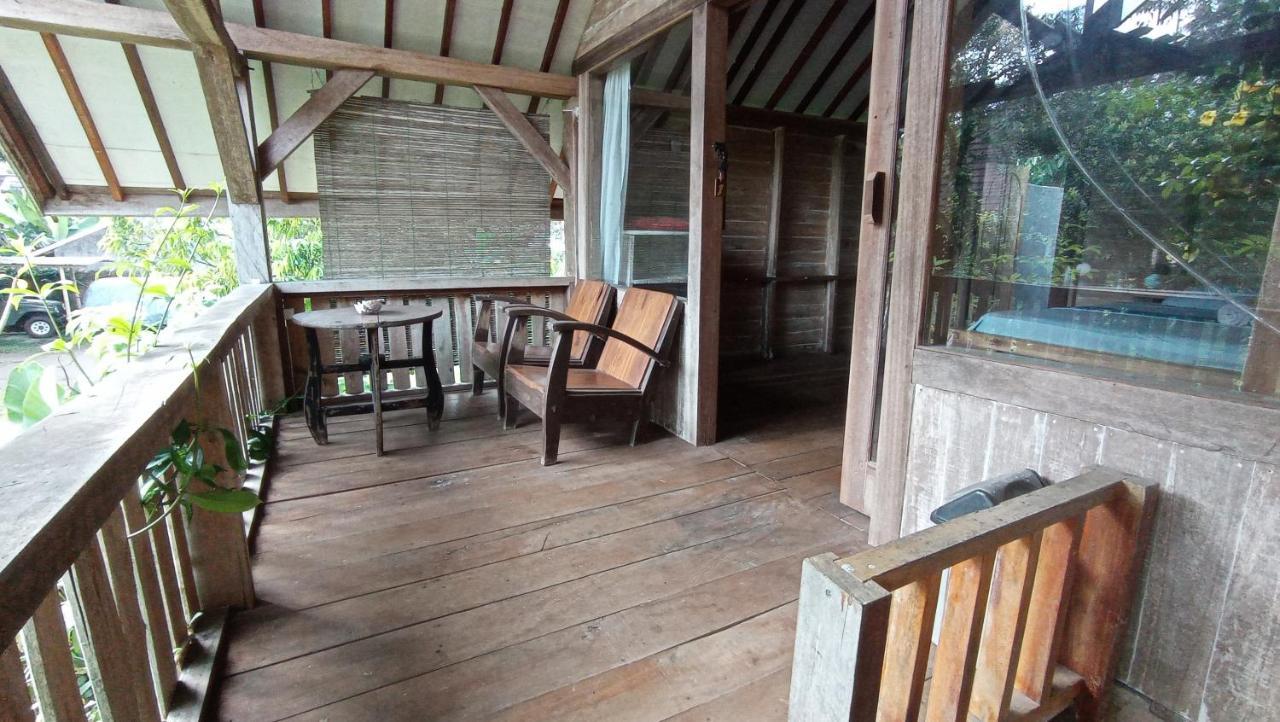 Hakiki Inn Bungalows Tetebatu Exterior foto