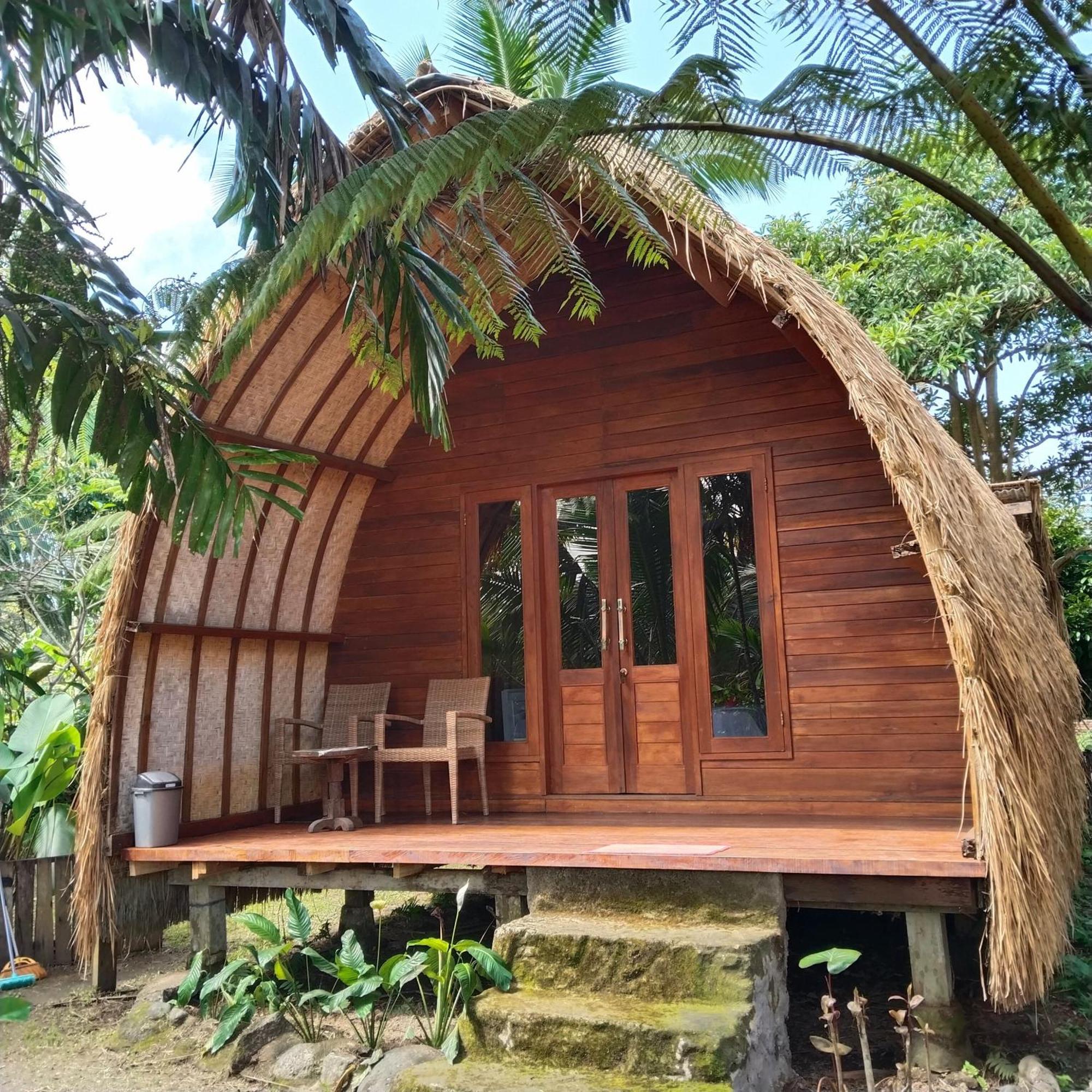 Hakiki Inn Bungalows Tetebatu Exterior foto
